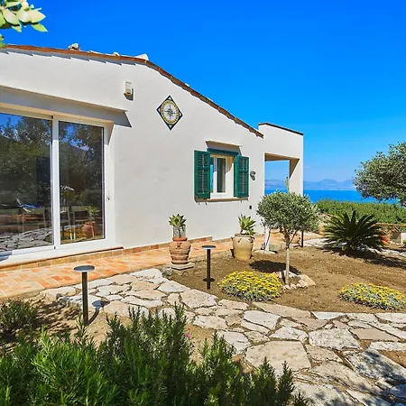 Villa Lo Zingaro - Scopello-villas