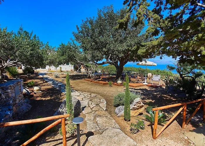 Lo Zingaro - Scopello-villas * Scopello